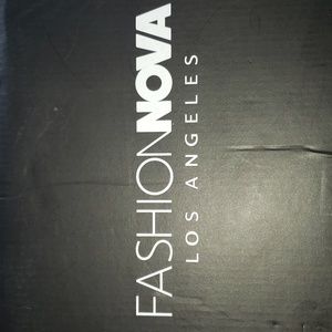 Fashion Nova 7 1/2 black heels